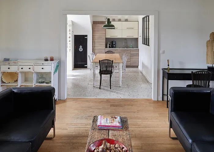 De L'abreuvoir N4 Pour 9 Personnes Cuverville-sur-Yeres